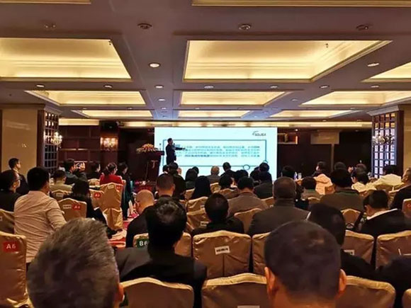 souniny双尼出席餐饮业油烟净化技术发展研讨会,为行业发展建言献策2.webp.jpg