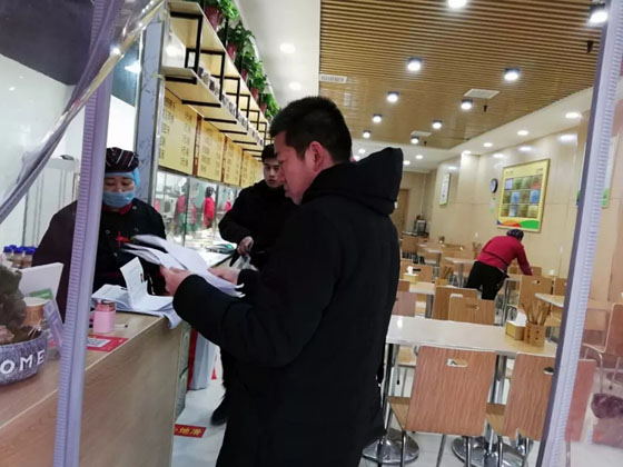 湛河区食药监局开展餐饮业油烟治理行动2.webp.jpg