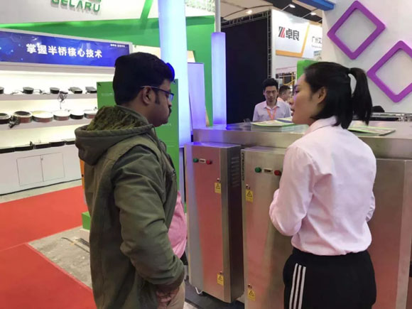 中国品牌走向国际,外贸出口成为油烟净化器市场下一个增长点5.webp.jpg